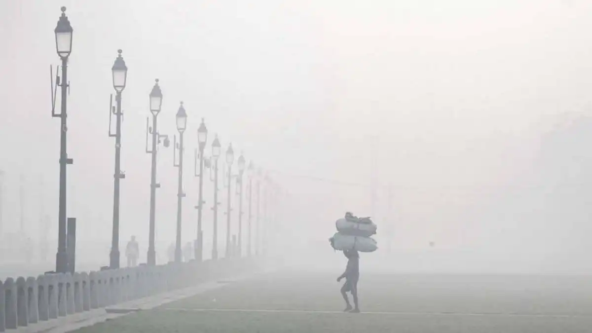 Gurugram shivers at 0.8°C as cold wave tightens grip on NCR, plains colder than hills