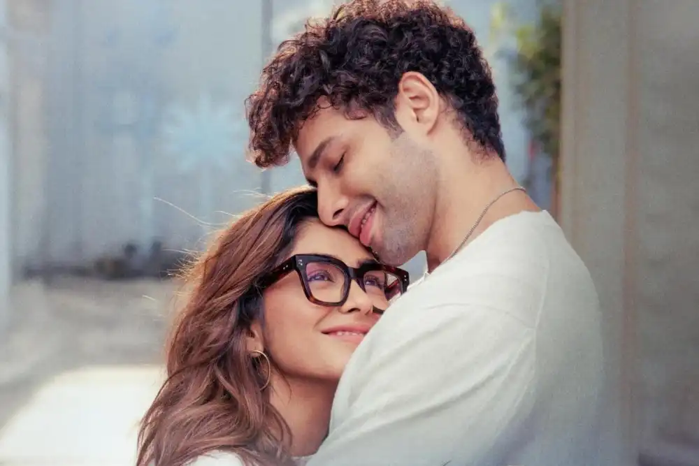 Do Deewane Seher Mein Teaser Out: Siddhant Chaturvedi and Mrunal Thakur Explore an ‘Imperfectly Perfect’ Love Story