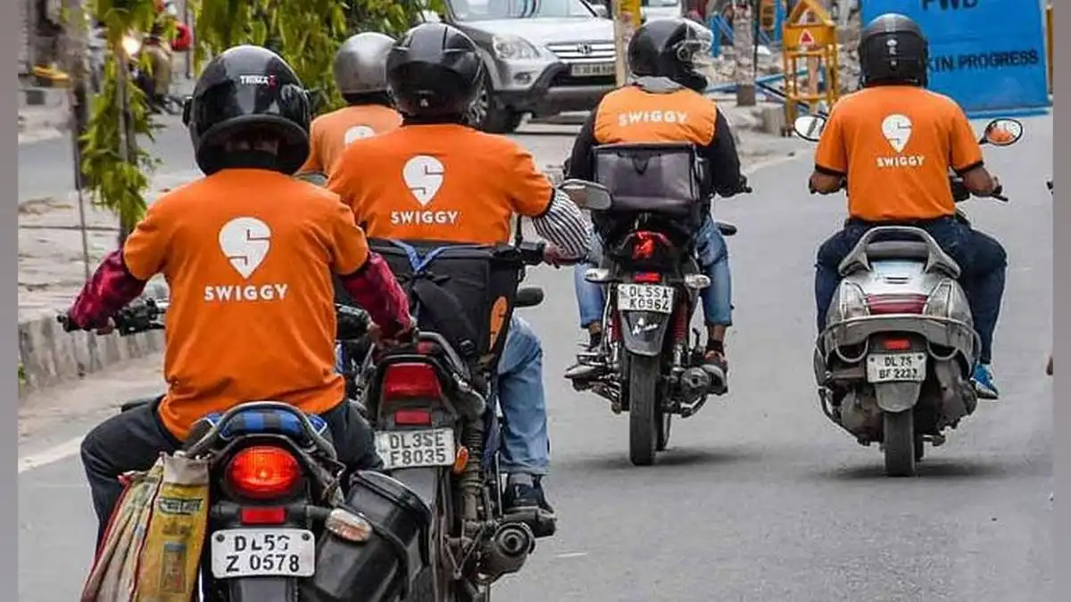 Swiggy Q3FY26: Revenue Jumps 54% as Losses Widen to ₹1,065 Crore, User Base Hits New High
