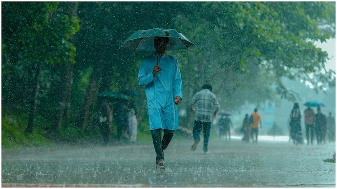 Monsoon withdrawal advances across north India as rain continues in south and northeast