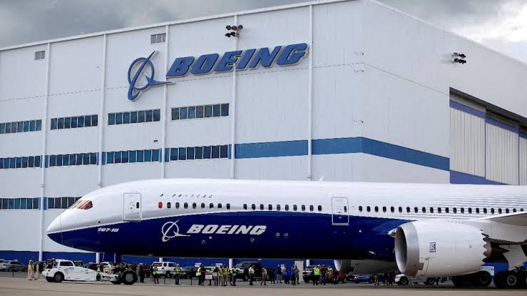 images (8) FAA Allows Boeing to Resume Certifying 737 Max and 787 Aircraft After Safety Review