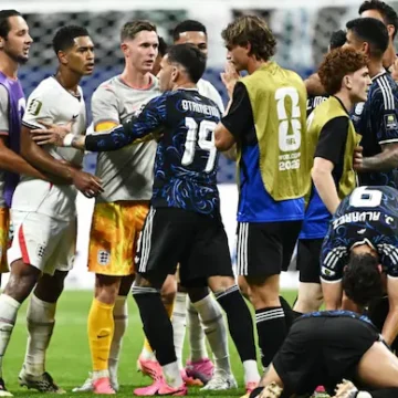 jude-bellingham-argentina-clash-world-cup-2026 Jude Bellingham confronts Argentina players after England's FIFA World Cup 2026 semifinal defeat.