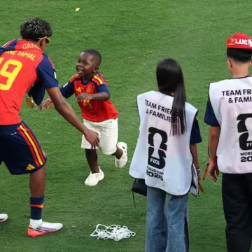 keyne-yamal-spain-world-cup-celebration Keyne Yamal Steals Hearts During Spain’s World Cup Celebrations