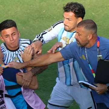 Leandro Paredes During World Cup Final Altercation FIFA Clarifies Leandro Paredes Red Card After World Cup Final Brawl