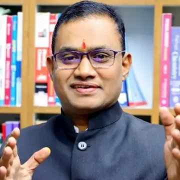 CBI Reveals New Details in NEET Paper Leak Investigation CBI investigation into the NEET 2026 paper leak case involving a Latur coaching centre owner
