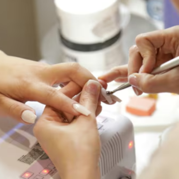 UK Restrictions on Gel Nail Chemical Spark Calls for Stricter Cosmetic Regulations in India